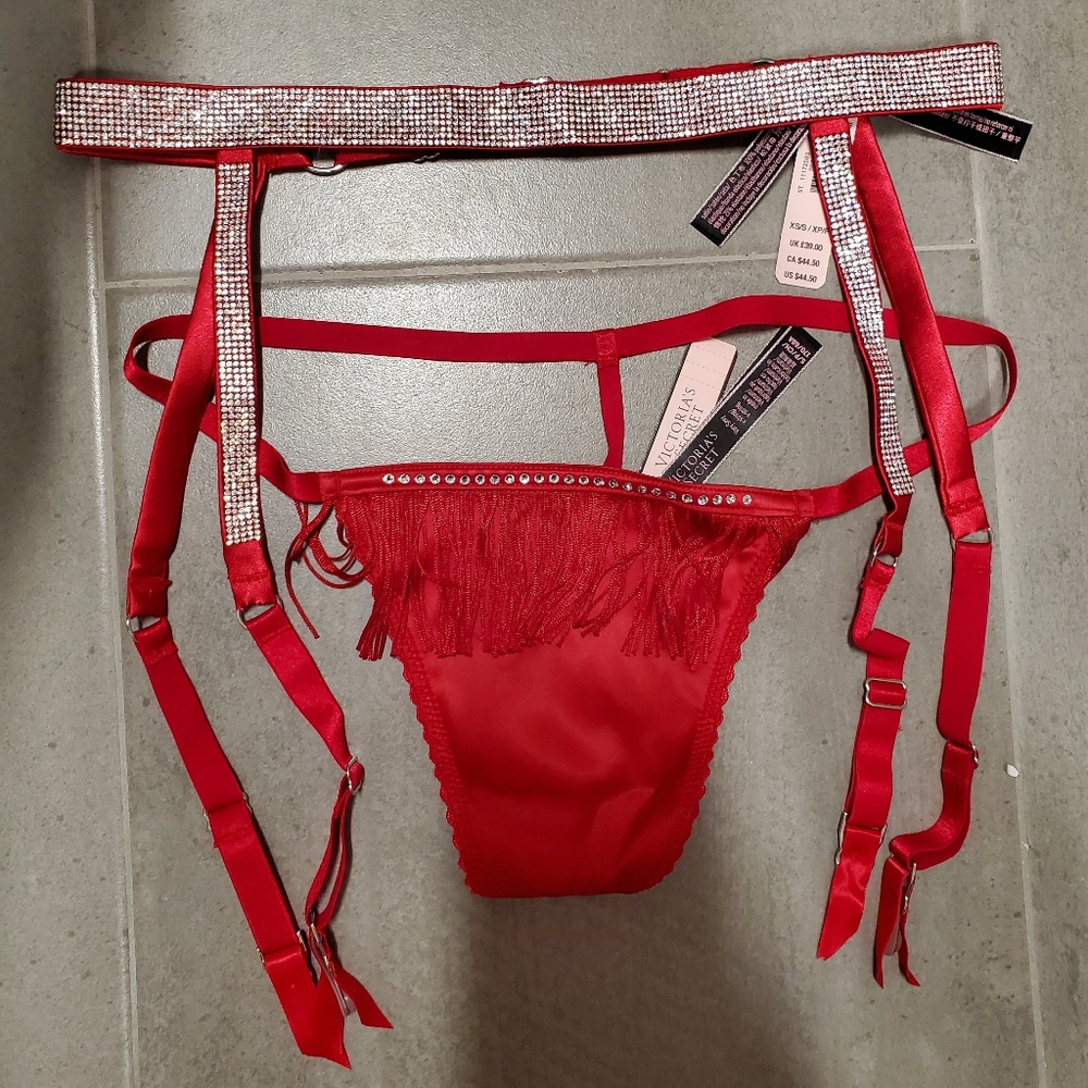 Victoria's Secret Garter & Thong Set